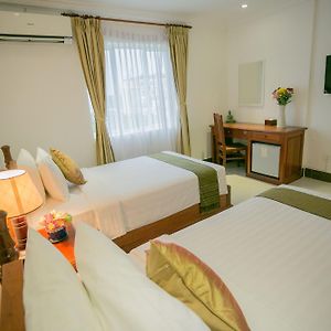 Deluxe Twin Room City View Pick Up